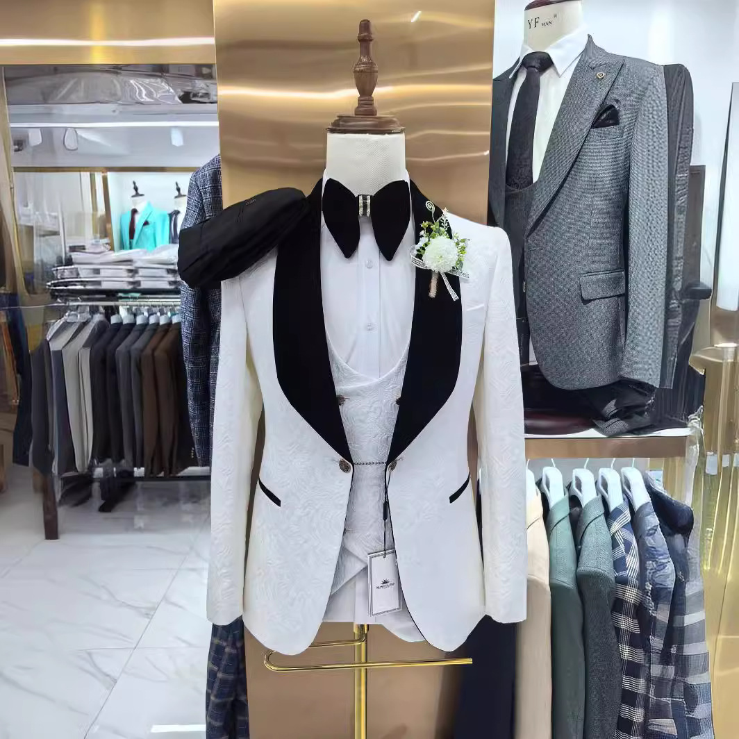Thorndike メンズ ウェディング スーツ ホワイト  - Men Formal Wear Wedding のレビューと価格