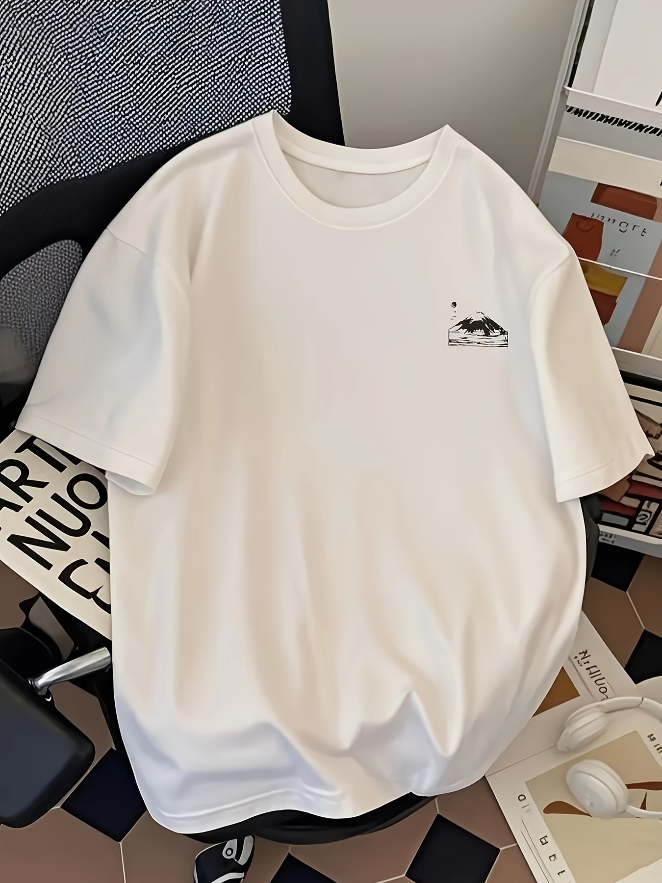 メンズジャパンマウンテン 富士Tシャツ - 白い半袖シャツ、 - Japan Formal Wear Men のレビューと価格