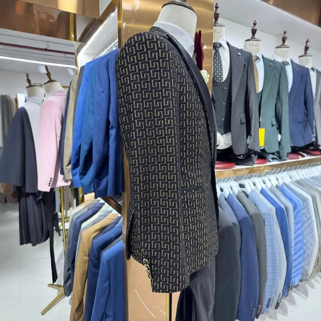 チェック柄ウエディングスーツ男性スリムフィット 3 個ピーク - Men Formal Wear 2025 のレビューと価格